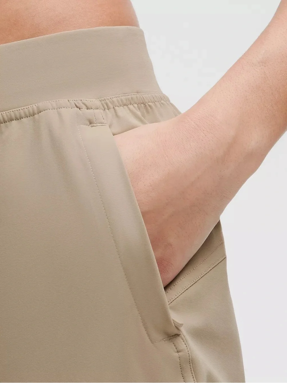 Lululemon Adapted State Jogger Regular Sheer Oak Size 6 High Rise 28 Inch